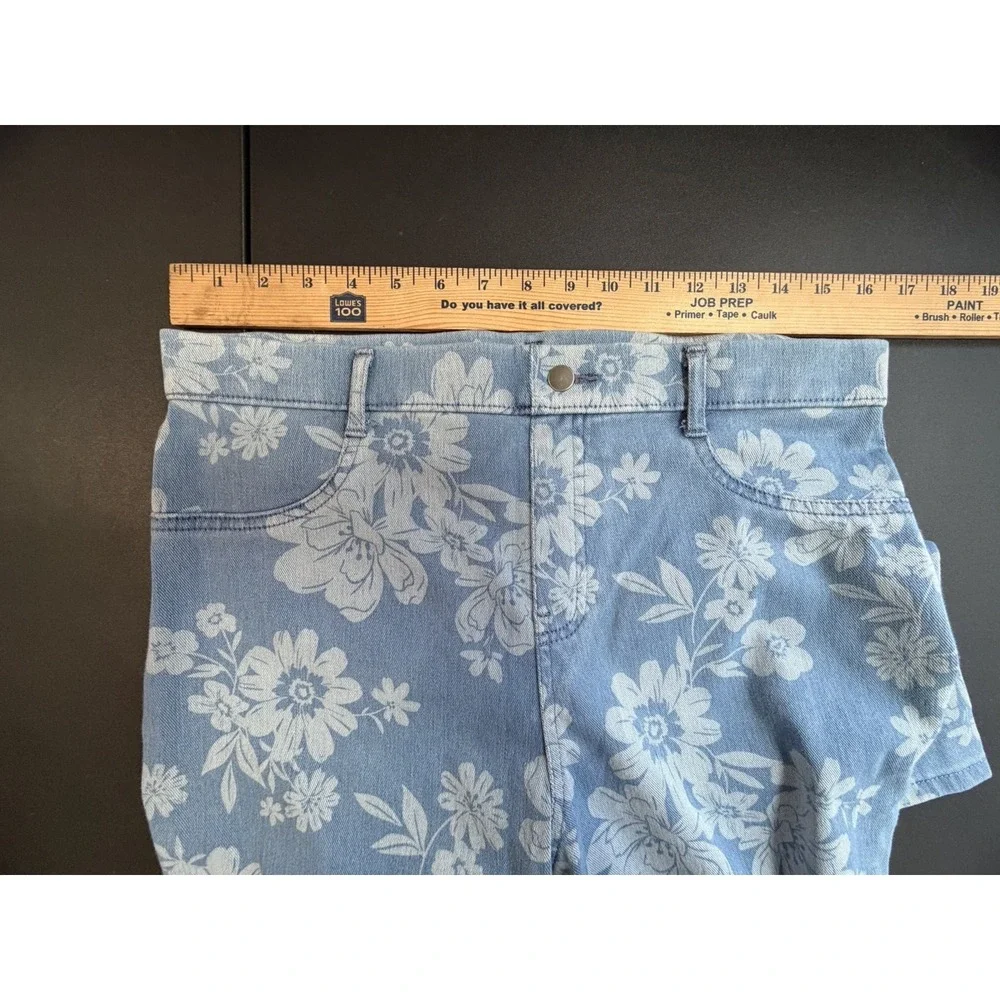 Time And Tru‎ Women's High Rise Jeggings Pants Stretch Floral Denim L(12-14)